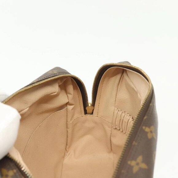 LOUIS VUITTON Monogram Trousse Toilette 28 Clutch Bag - Picture 14 of 16
